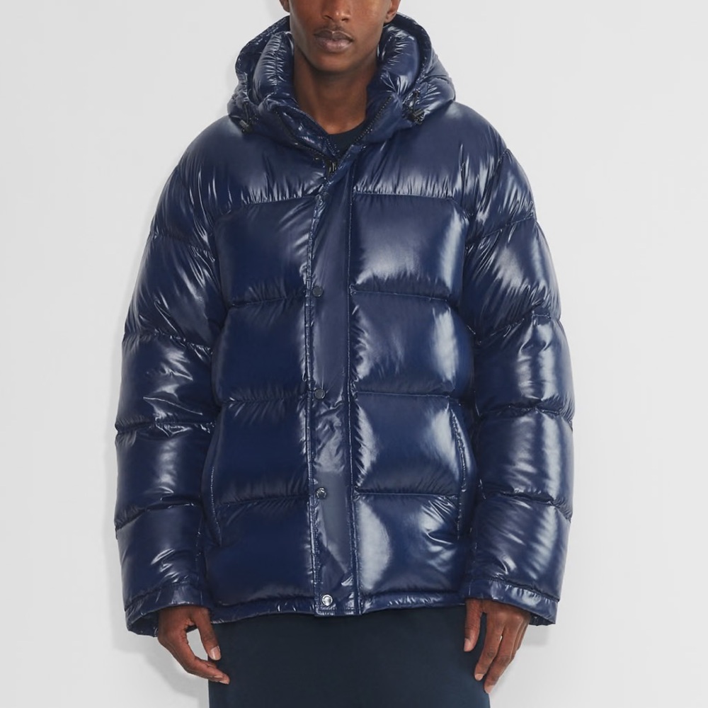 Aritzia Women’s TNA Super Puff XS - Navy Gloss